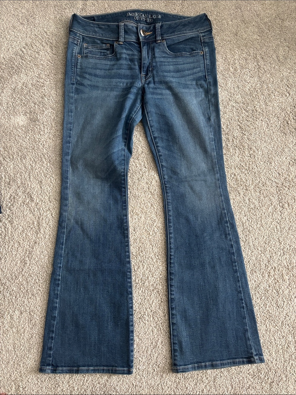 American Eagle Outfitters Women's Dark Blue Flare Jeans
